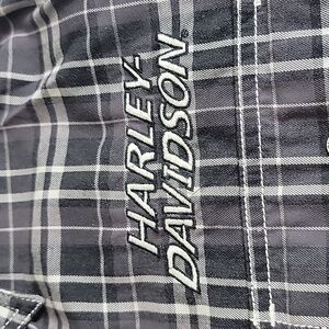 Harley Davidson Embroidered Button Up Shirt Men's M Biker Plaid Short Sleeve